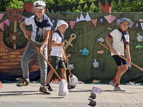 Tabăra cu sejur de zi „Da Vinci Camp"- II, iunie 2021 — fotografia 13