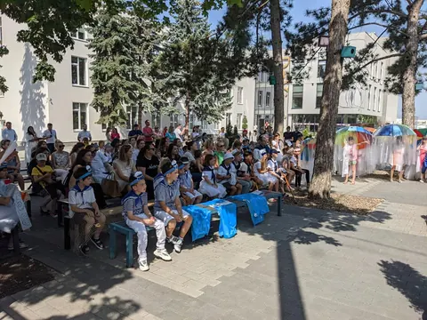 Tabăra cu sejur de zi „Da Vinci Camp"- II, iunie 2021 — fotografia 2