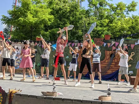 Tabăra cu sejur de zi „Da Vinci Camp"- II, iunie 2021 — fotografia 8