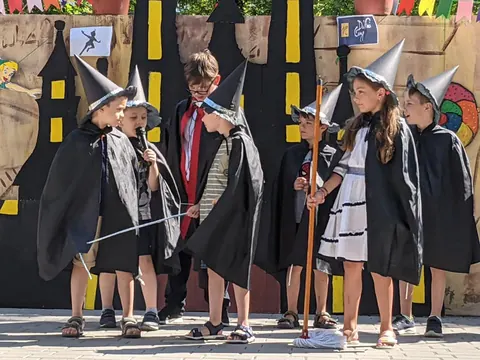 Tabăra cu sejur de zi „Da Vinci Camp"- III, iulie 2021 — fotografia 8