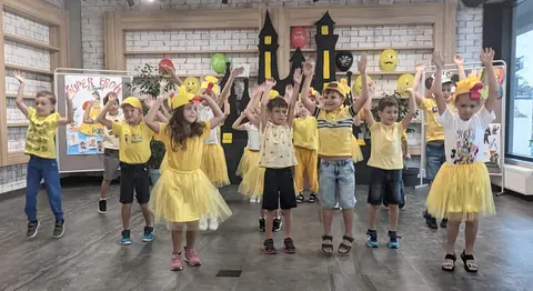Tabăra cu sejur de zi „Da Vinci Camp"- VI, august 2021 — fotografia 3