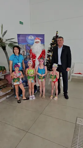 Rezultate școlare. Domeniul de activitate SPORT, Competiție de înot ,,Moș Crăciun”, decembrie 2023 — fotografia 2