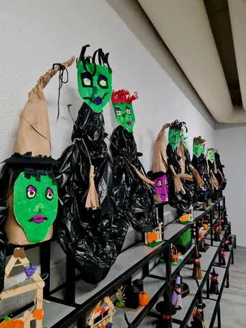 Farmecul toamnei și magia Halloween-ului la expoziția noastră specială! — fotografia 2