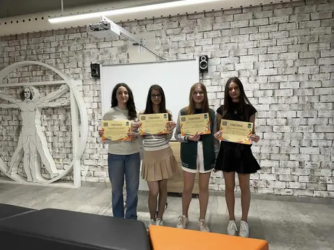 Felicitări tuturor participanților la Olimpiada de germană "Fit in Germană", care se va desfășura pe 15. — fotografia 4