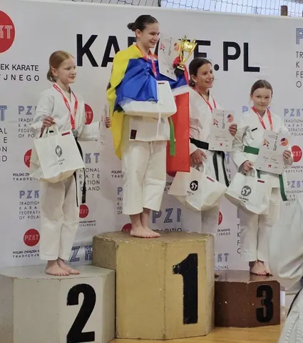Rezultate școlare, Turneu internațional de Karate, Polonia, aprilie 2025 — fotografia 4